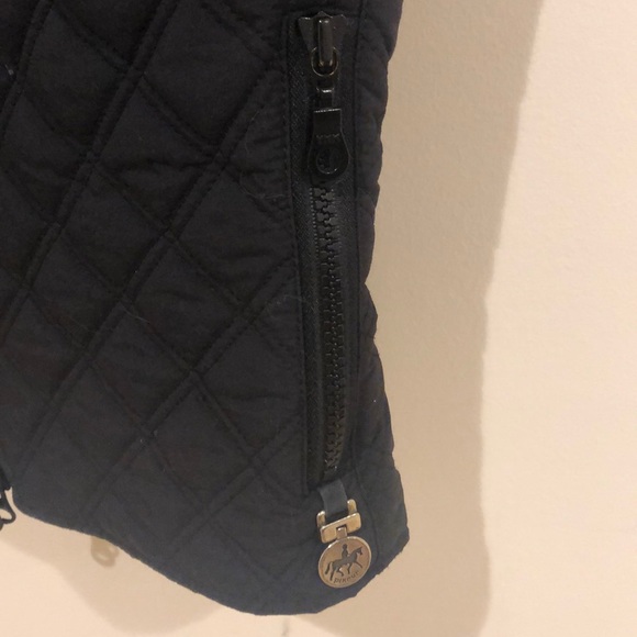 Riding vest - Picture 2 of 5